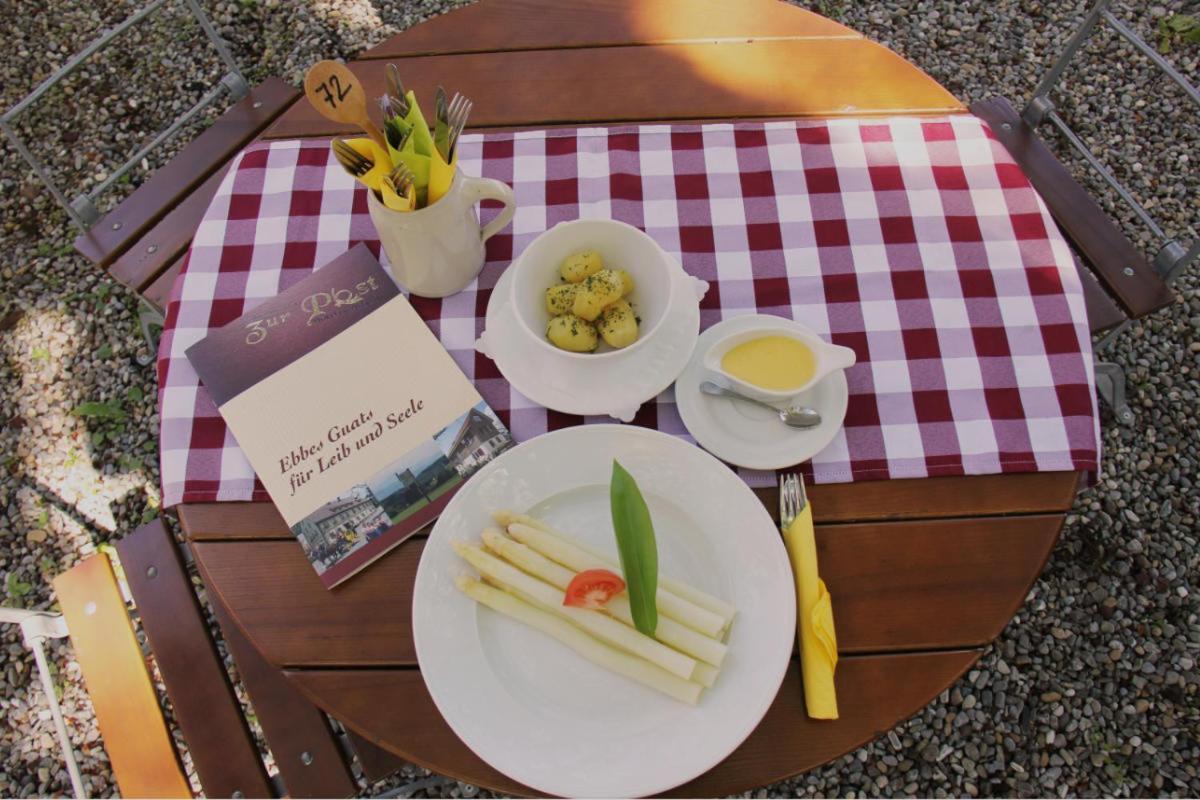 Hotel Gasthof Zur Post Wolfegg Екстер'єр фото