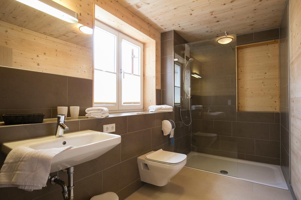 Hotel Gasthof Zur Post Wolfegg Екстер'єр фото